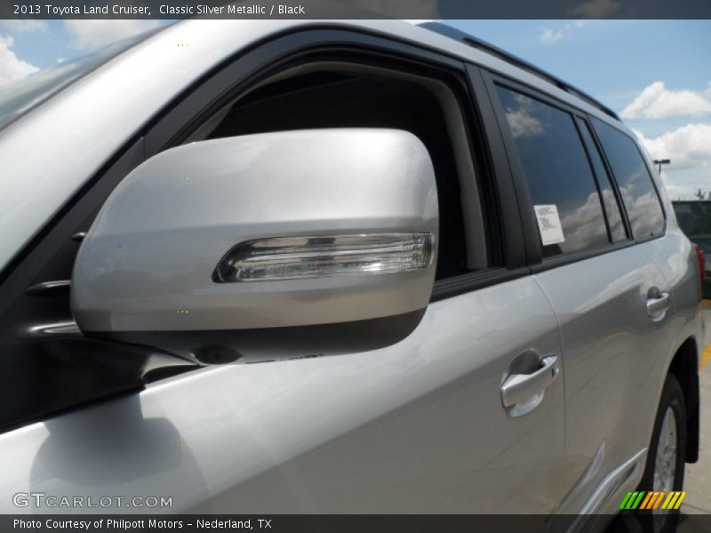 Classic Silver Metallic / Black 2013 Toyota Land Cruiser