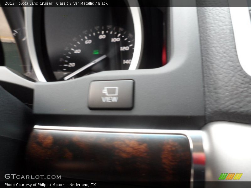 Classic Silver Metallic / Black 2013 Toyota Land Cruiser