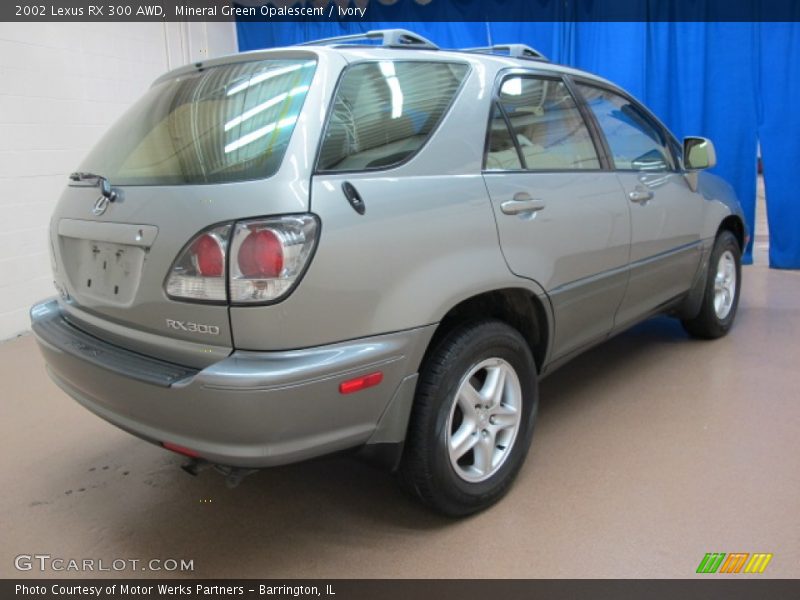 Mineral Green Opalescent / Ivory 2002 Lexus RX 300 AWD