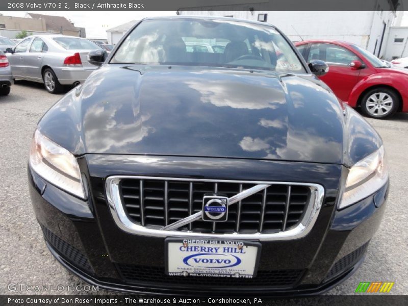 Black / Anthracite Black 2008 Volvo V70 3.2