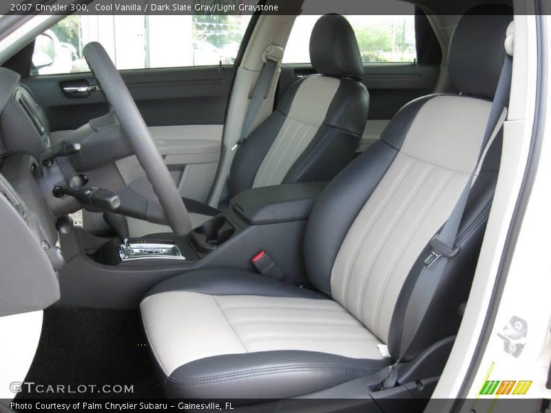 Cool Vanilla / Dark Slate Gray/Light Graystone 2007 Chrysler 300