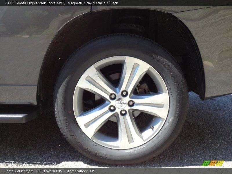 Magnetic Gray Metallic / Black 2010 Toyota Highlander Sport 4WD