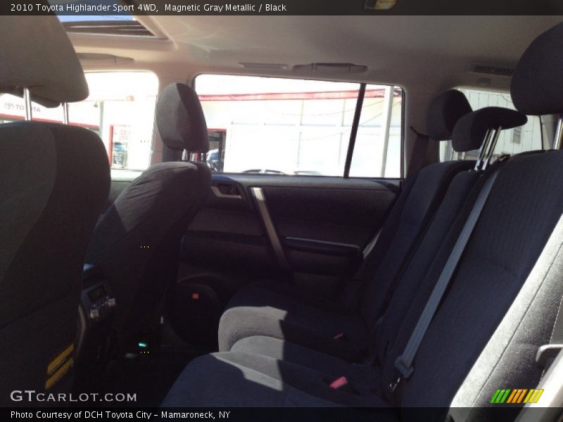 Magnetic Gray Metallic / Black 2010 Toyota Highlander Sport 4WD