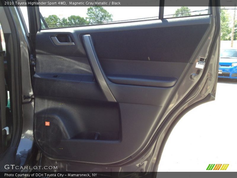 Magnetic Gray Metallic / Black 2010 Toyota Highlander Sport 4WD