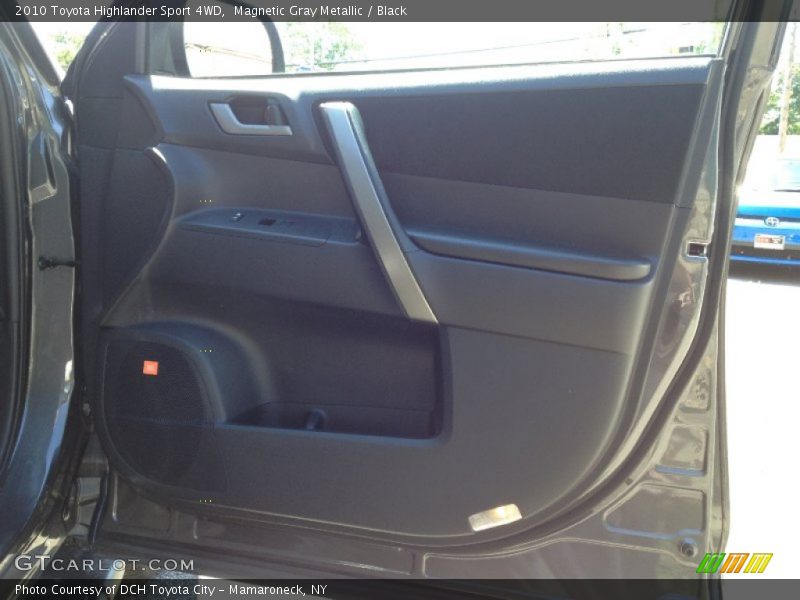 Magnetic Gray Metallic / Black 2010 Toyota Highlander Sport 4WD