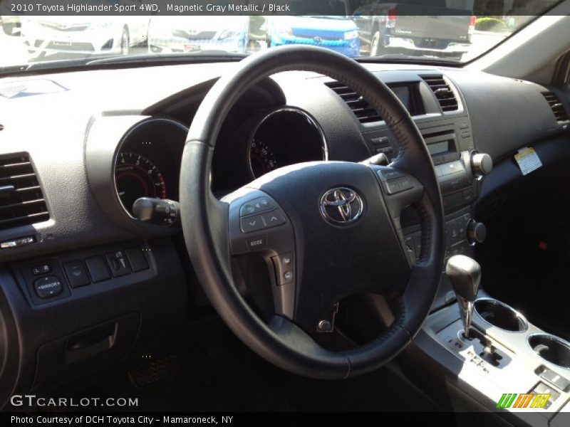 Magnetic Gray Metallic / Black 2010 Toyota Highlander Sport 4WD