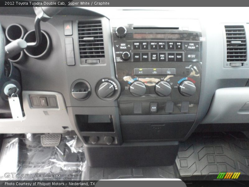 Controls of 2012 Tundra Double Cab