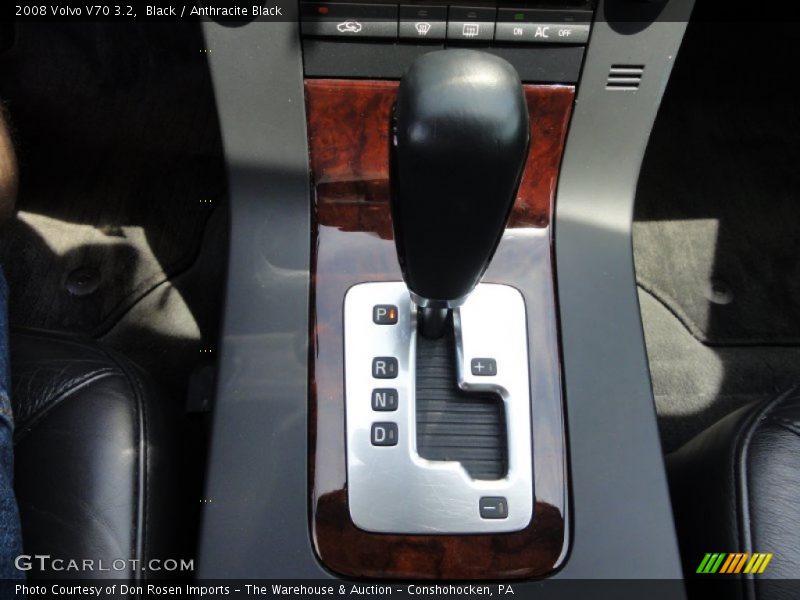 Black / Anthracite Black 2008 Volvo V70 3.2