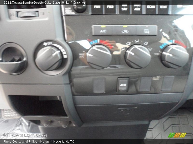 Super White / Graphite 2012 Toyota Tundra Double Cab
