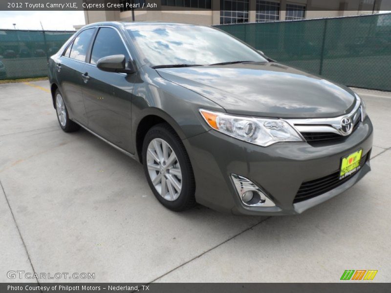 Cypress Green Pearl / Ash 2012 Toyota Camry XLE