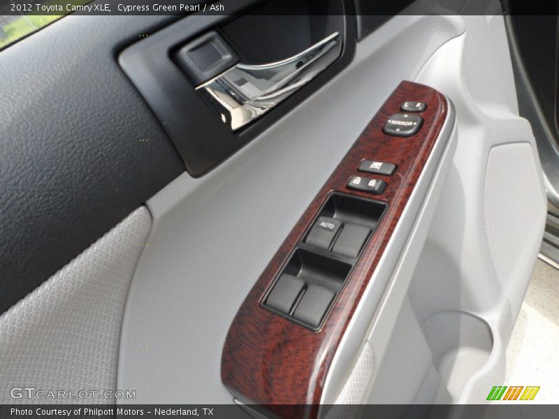 Cypress Green Pearl / Ash 2012 Toyota Camry XLE