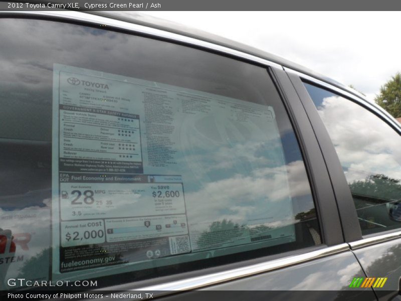 Cypress Green Pearl / Ash 2012 Toyota Camry XLE