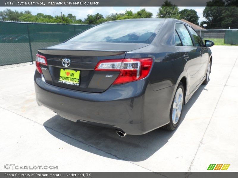 Magnetic Gray Metallic / Black 2012 Toyota Camry SE