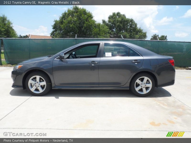 Magnetic Gray Metallic / Black 2012 Toyota Camry SE