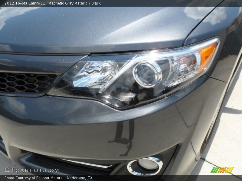 Magnetic Gray Metallic / Black 2012 Toyota Camry SE