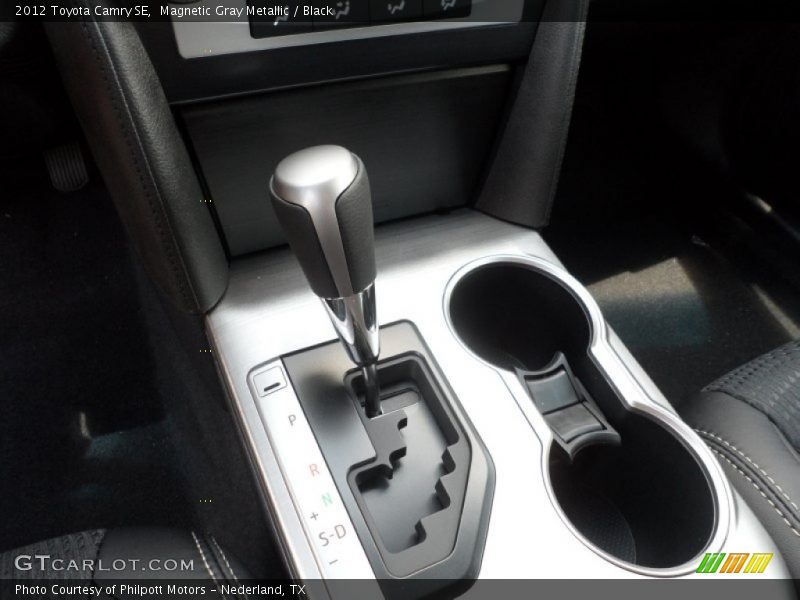 Magnetic Gray Metallic / Black 2012 Toyota Camry SE