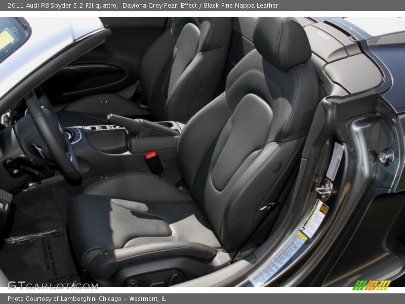 Front Seat of 2011 R8 Spyder 5.2 FSI quattro