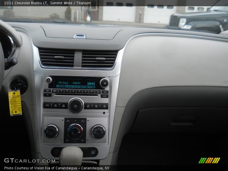 Summit White / Titanium 2011 Chevrolet Malibu LT