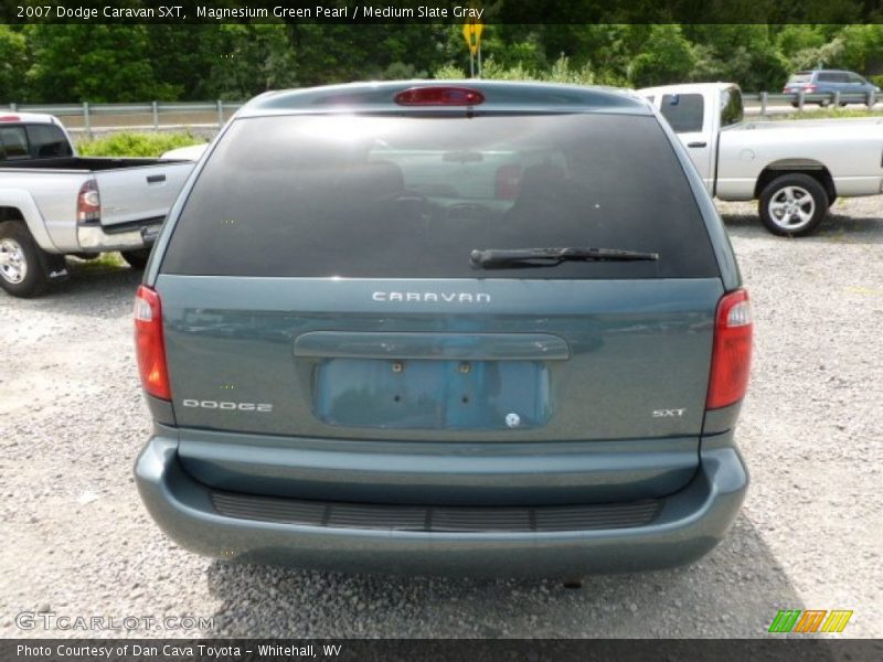 Magnesium Green Pearl / Medium Slate Gray 2007 Dodge Caravan SXT