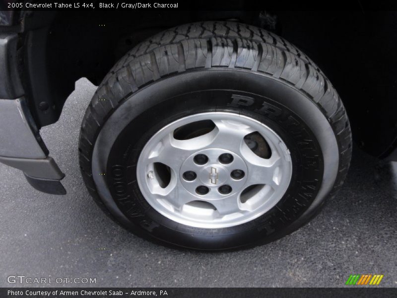 Black / Gray/Dark Charcoal 2005 Chevrolet Tahoe LS 4x4