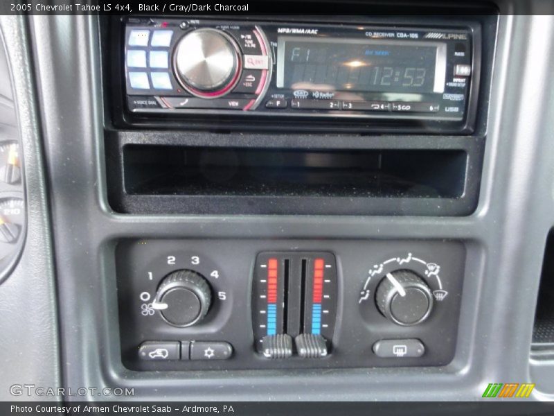 Black / Gray/Dark Charcoal 2005 Chevrolet Tahoe LS 4x4