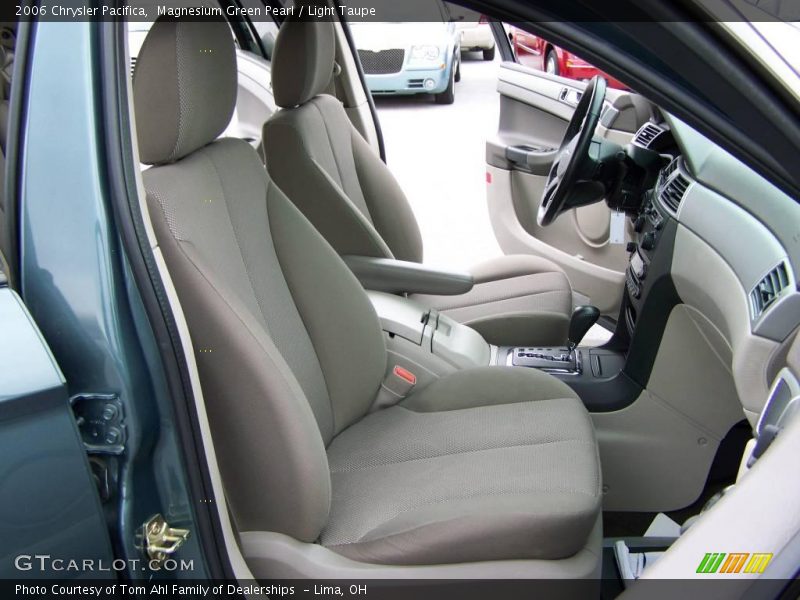 Magnesium Green Pearl / Light Taupe 2006 Chrysler Pacifica