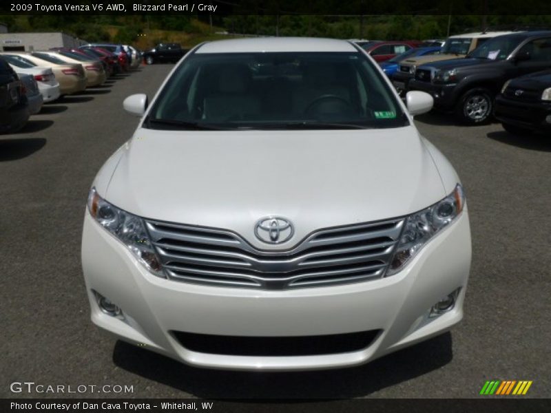 Blizzard Pearl / Gray 2009 Toyota Venza V6 AWD