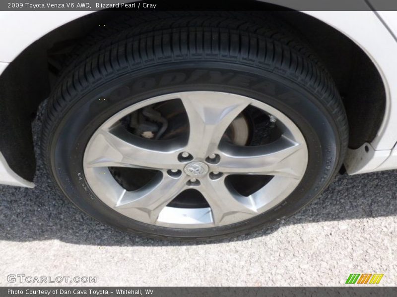 Blizzard Pearl / Gray 2009 Toyota Venza V6 AWD