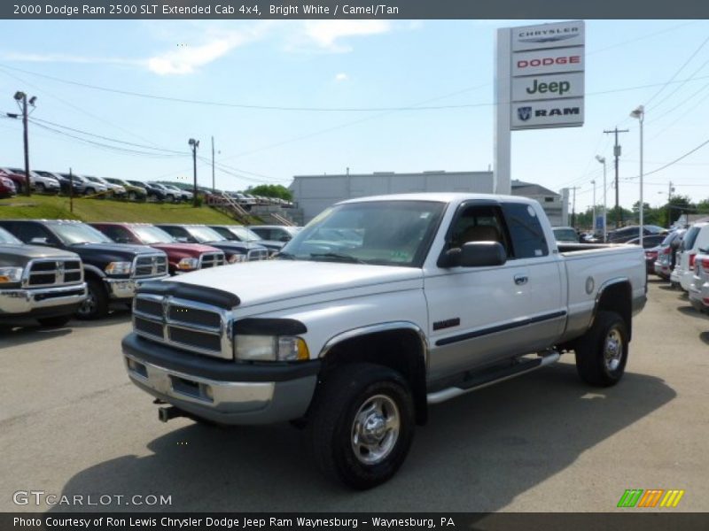 Bright White / Camel/Tan 2000 Dodge Ram 2500 SLT Extended Cab 4x4