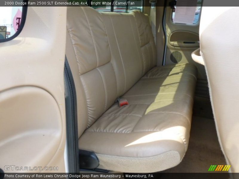 Bright White / Camel/Tan 2000 Dodge Ram 2500 SLT Extended Cab 4x4