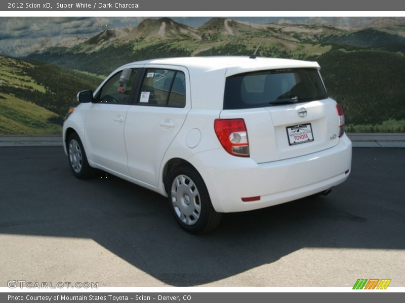 Super White / Dark Charcoal 2012 Scion xD
