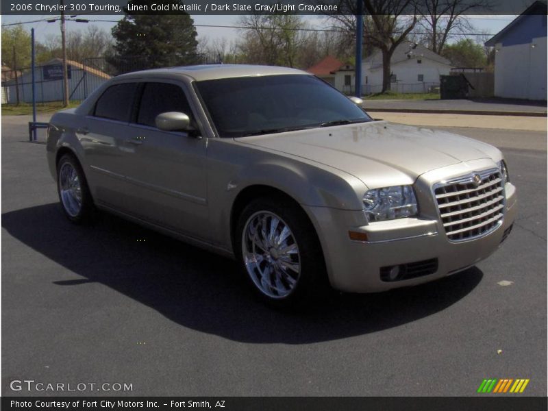 Linen Gold Metallic / Dark Slate Gray/Light Graystone 2006 Chrysler 300 Touring