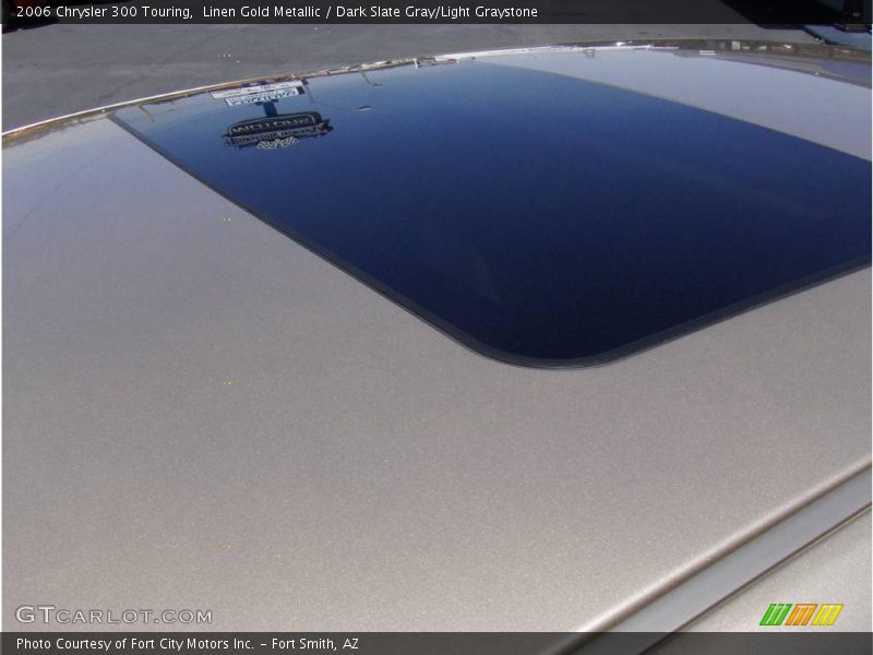 Linen Gold Metallic / Dark Slate Gray/Light Graystone 2006 Chrysler 300 Touring