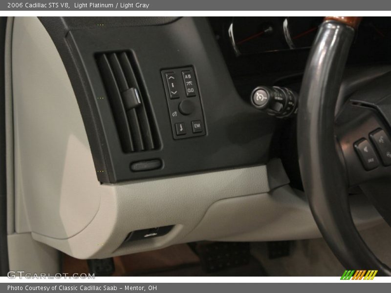 Light Platinum / Light Gray 2006 Cadillac STS V8