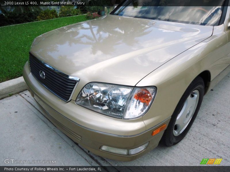 Mystic Gold Metallic / Ivory 2000 Lexus LS 400