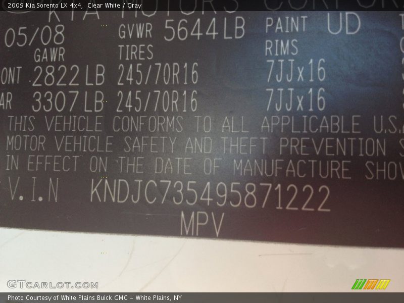 Clear White / Gray 2009 Kia Sorento LX 4x4