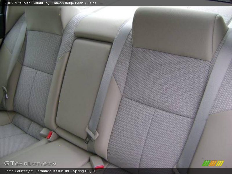 Canyon Beige Pearl / Beige 2009 Mitsubishi Galant ES