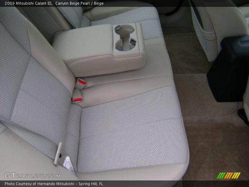 Canyon Beige Pearl / Beige 2009 Mitsubishi Galant ES