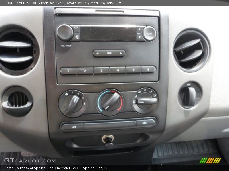 Oxford White / Medium/Dark Flint 2008 Ford F150 XL SuperCab 4x4