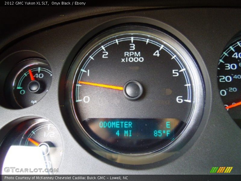 Onyx Black / Ebony 2012 GMC Yukon XL SLT