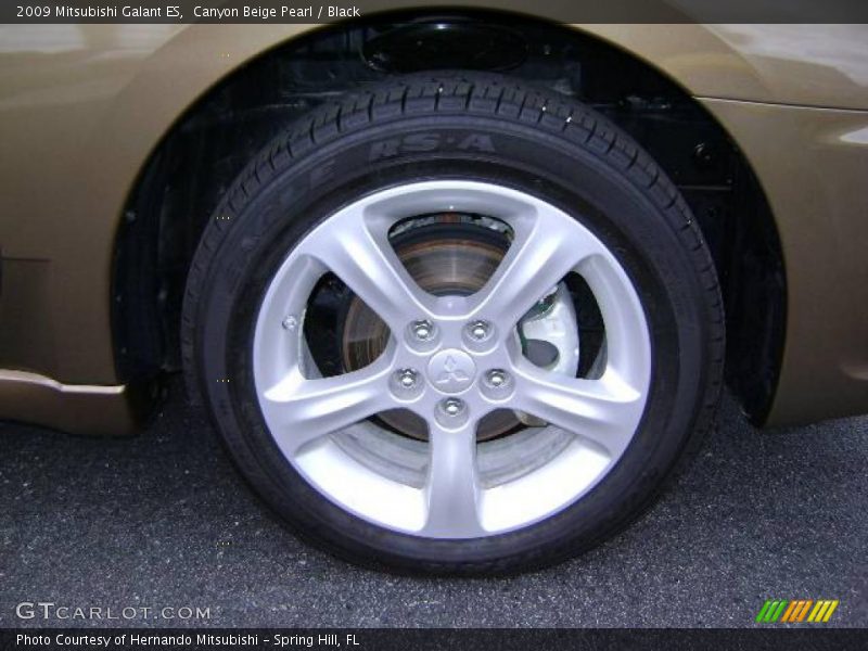 Canyon Beige Pearl / Black 2009 Mitsubishi Galant ES