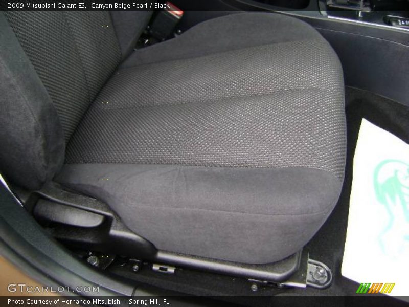 Canyon Beige Pearl / Black 2009 Mitsubishi Galant ES