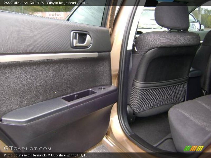 Canyon Beige Pearl / Black 2009 Mitsubishi Galant ES