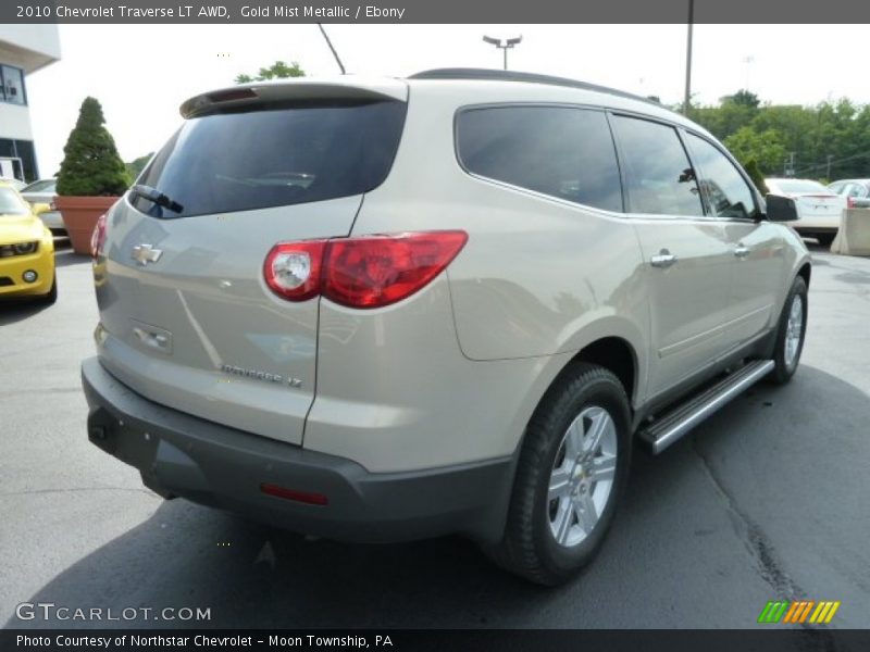 Gold Mist Metallic / Ebony 2010 Chevrolet Traverse LT AWD