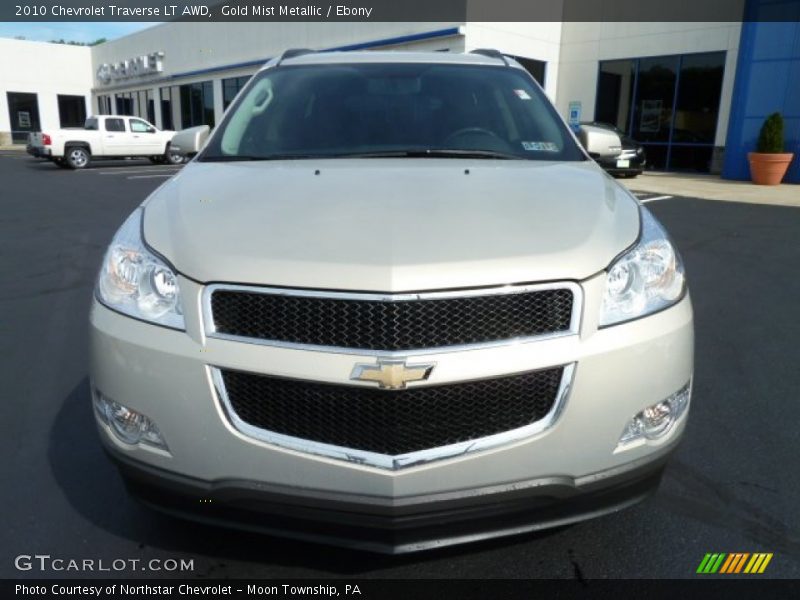 Gold Mist Metallic / Ebony 2010 Chevrolet Traverse LT AWD