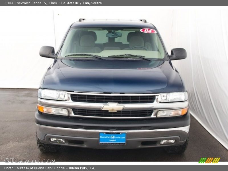 Dark Blue Metallic / Tan/Neutral 2004 Chevrolet Tahoe LS