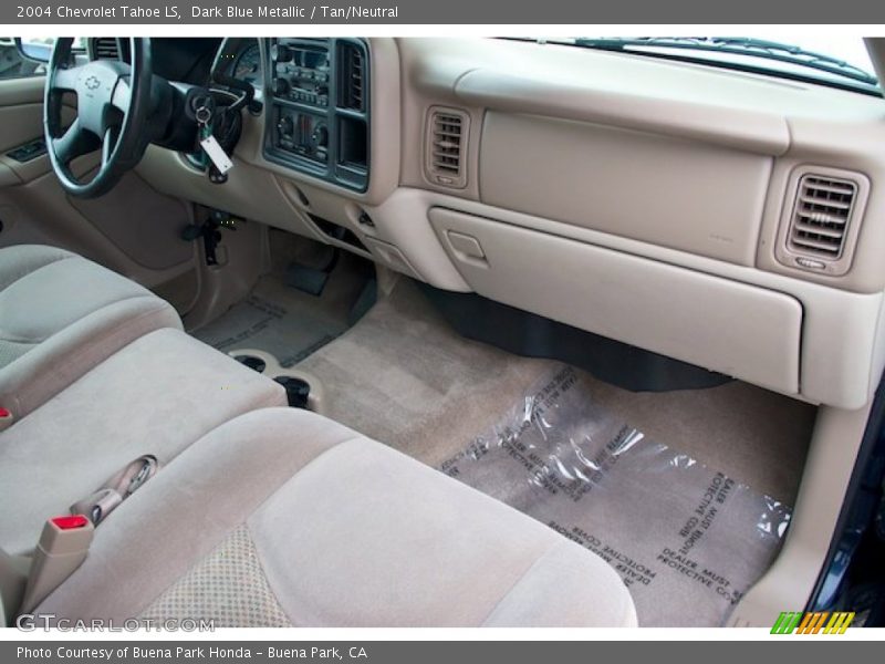 Dark Blue Metallic / Tan/Neutral 2004 Chevrolet Tahoe LS