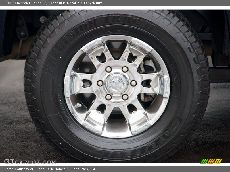 Dark Blue Metallic / Tan/Neutral 2004 Chevrolet Tahoe LS