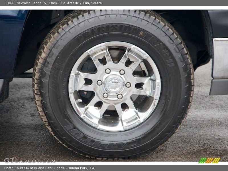 Dark Blue Metallic / Tan/Neutral 2004 Chevrolet Tahoe LS