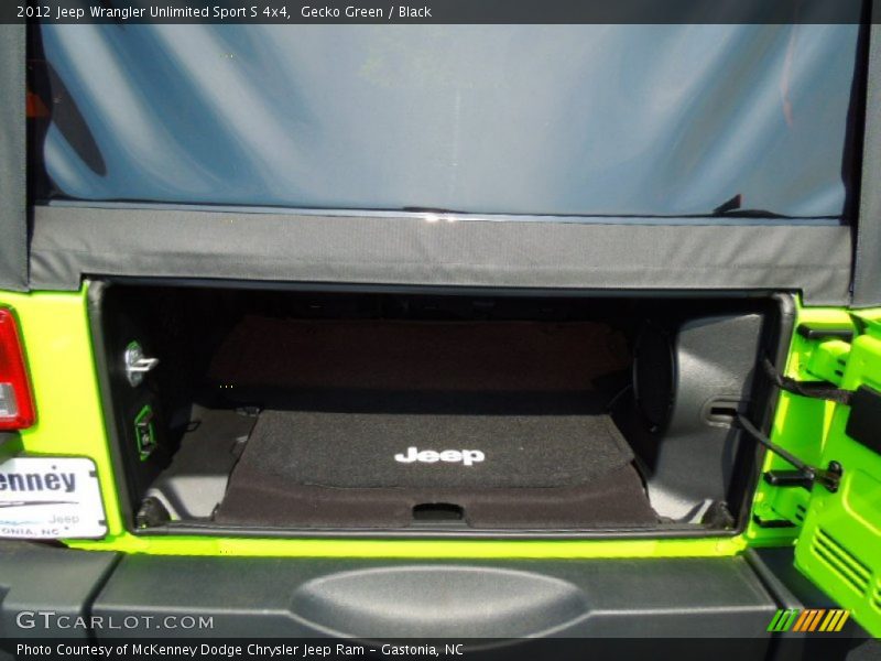 Gecko Green / Black 2012 Jeep Wrangler Unlimited Sport S 4x4